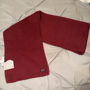 Michael Kors Burgundy Knit Scarf. NWT
